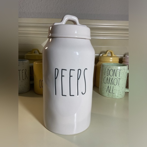 Rae Dunn PEEPS canister with sealed lid - Picture 4 of 6